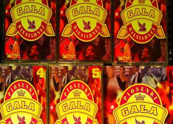 Zestaw pięciu kaset magnetofonowych Gala piosenki biesiadnej