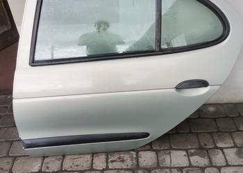 DRZWI LEWY TYŁ RENAULT MEGANE 1 FL HB MV931