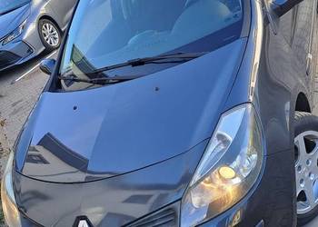 Renault Clio 1.6 16v 2006 przebieg 175000