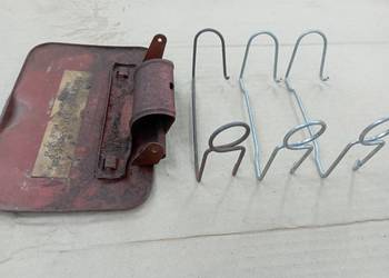 Sprężyna, sprężynka klapki maski Ursus C 325, C325