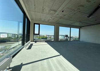 Lokal do wynajęcia 107.65m2 Kielce