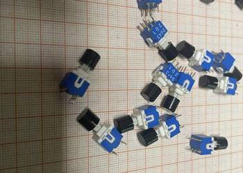 PRZYCISK MIKRO SWITCH 8x8 mm 6 pin ON OFF 19 SZTUK (30)