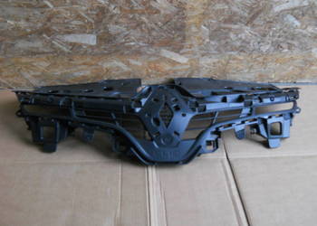 RENAULT CLIO IV ATRAPA GRILL