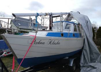 Łódź kabinowa, houseboat z silnikiem Yamaha 8km