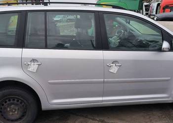 DRZWI PRAWE TYŁ VOLKSWAGEN TOURAN
