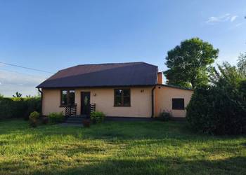 Siedlisko 2,25 ha dom 150m² ROZTOCZE ZACHODNIE