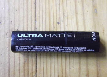 Ultramatowa szminka coffee date Avon