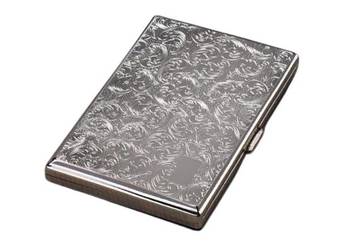 Srebrna Metalowa Papierośnica z Metalowymi Blaszkami w Środku