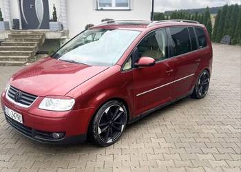 VW Touran 2.0 FSI benzyna – 2006 r
