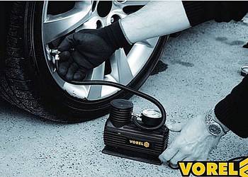 MINI KOMPRESOR SAMOCHODOWY SPRĘŻARKA POMPKA 250 PSI 12V DC VOREL 82100
