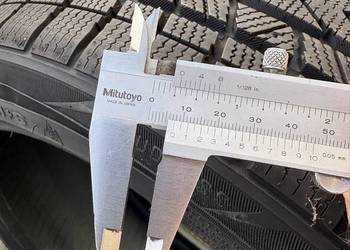 Opony zimowe 4 sztuki 7,5mm(100€)komplet jak nowe 1 zima używane.