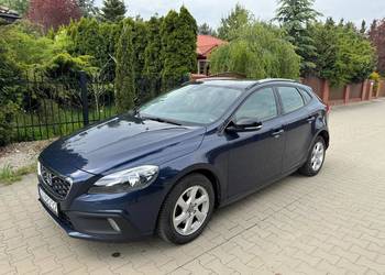 Volvo V40 Cross Country 1.6 (115km) bardzo zadbana