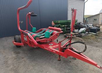 Owijarka samozaładowcza Taarup 7420