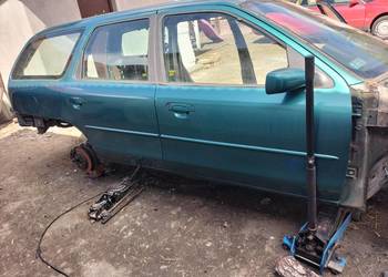 FORD MONDEO MK2 KOMBI DRZWI PRAWY PRZÓD LEWY PRZÓD PRAWY TYŁ