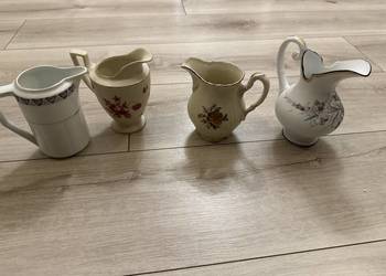 Porcelanowe sygnowane duże mleczniki