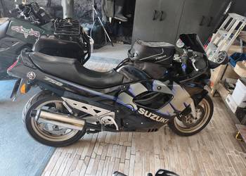 Suzuki gsx 750f