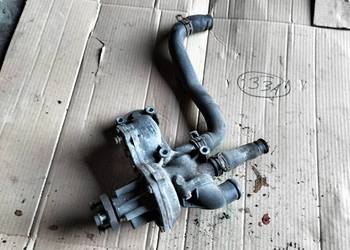 GOLF II 2 JETTA 2  1.8 OBUDOWA POMPY WODY TERMOSTATU