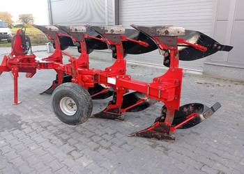 Pług obrotowy Zetor 3+1 nie unia agro Masz Pług obrotowy Zetor 3+1 nie unia agro Masz