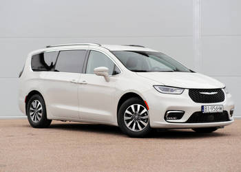 Chrysler Pacifica Hybrid Plug-in / Touring L / Faktura / ZAMIANA