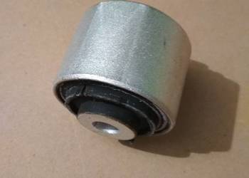 Tuleja silentblock wahacza Audi A8 D4 4H0407182B