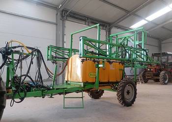 Opryskiwacz ciągany MOSKIT  1500/15 hydraulika, komputer Krukowiak Biardzki