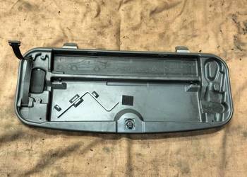 Pojemnik an narzędzia bagażnika BMW E60 E65 E66