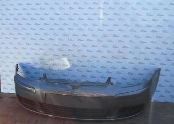 VW GOLF V 07r zderzak przód