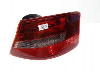 LAMPA PRAWA PRAWY TYŁ TYLNA W BŁOTNIK AUDI A3 8V 3D 8V3945096C