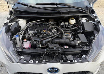 Toyota Yaris Hybrid 1.5 GR Sport, Salon Polska, Gwarancja, FV 23%