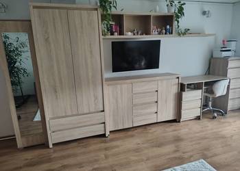 Sprzedam komplet mebli pokój młodzieżowy