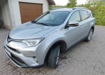 Toyota RAV4 hybrid 4x4