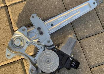 Podnośnik szyby tył Nissan Leaf