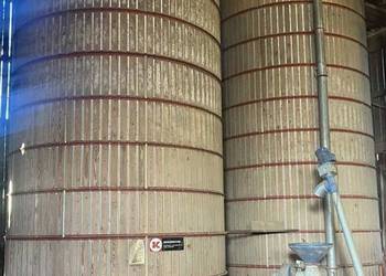 Silos wewnętrzny Kongskilde drewniany i aluminiowy