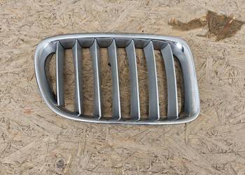 BMW X1 E84 GRILL NERKA ZDERZAKA PRAWA 2993306
