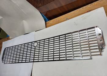 Warszawa Sedan, Pick Up, Kombi fabrycznie nowa kratka środkowa, usta, grill