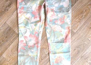 Spodnie - damskie - Jeans - 38 M - biodra 96+ cm Jak nowe