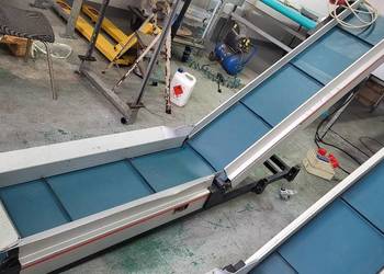 Taśm ociąg łamany L z zabierakami, przenośnik taśmowy łamany 255 x 31 cm