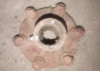 Flansza mocowanie kół rozsiewacz nawozów kos Flansza mocowanie kół rozsiewacz nawozów kos