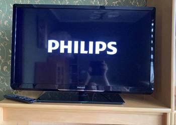 TV Philips 32 Cale (82 cm na skos) HDMI DIVX USB