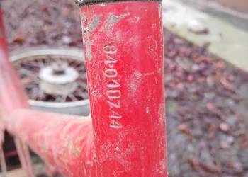 Sprzedam ramę do kadeta plus części na zdjęciu