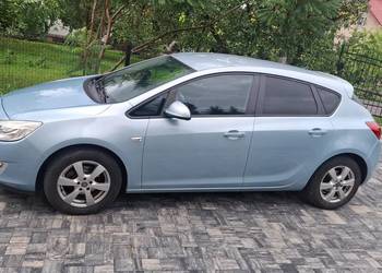 *Opel Astra J *1.4T*140km *2010r*bdb stanie *