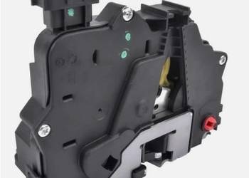 Zamek centralny drzwi tył Opel Meriva B 2010-