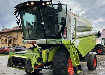 Claas tucano 320