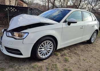 Audi A3 Sportback 2.0TDI 150KM* 5 Drzwi * Automat * Skóra * 2 Klucze *