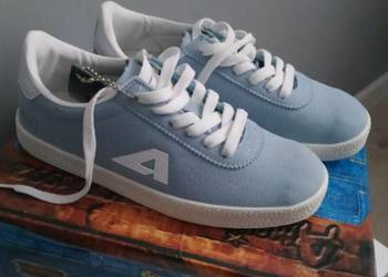 Buty niebieskie rozmiar 34 ( nr9)