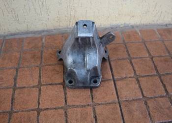 ŁAPA SILNIKA AUDI A4 B6 2.5 TDI 8E0199308J