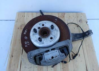 BMW F10 535 3.0 i PRZEDNIA ZWROTNICA piasta LEWY przód tarcza Zacisk