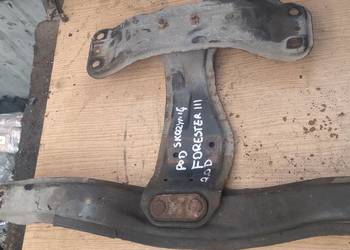 SUBARU FORESTER III 2,0d belka pod skrzynię biegów