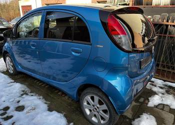 Peugeot I-On, Mitsubishi i-mieV, Citroen C- zero