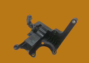 ŁAPA WSPORNIK AV6Q-9B470-AD 1.6 TDCI Ford Fiesta Mk7 (2008-2016)